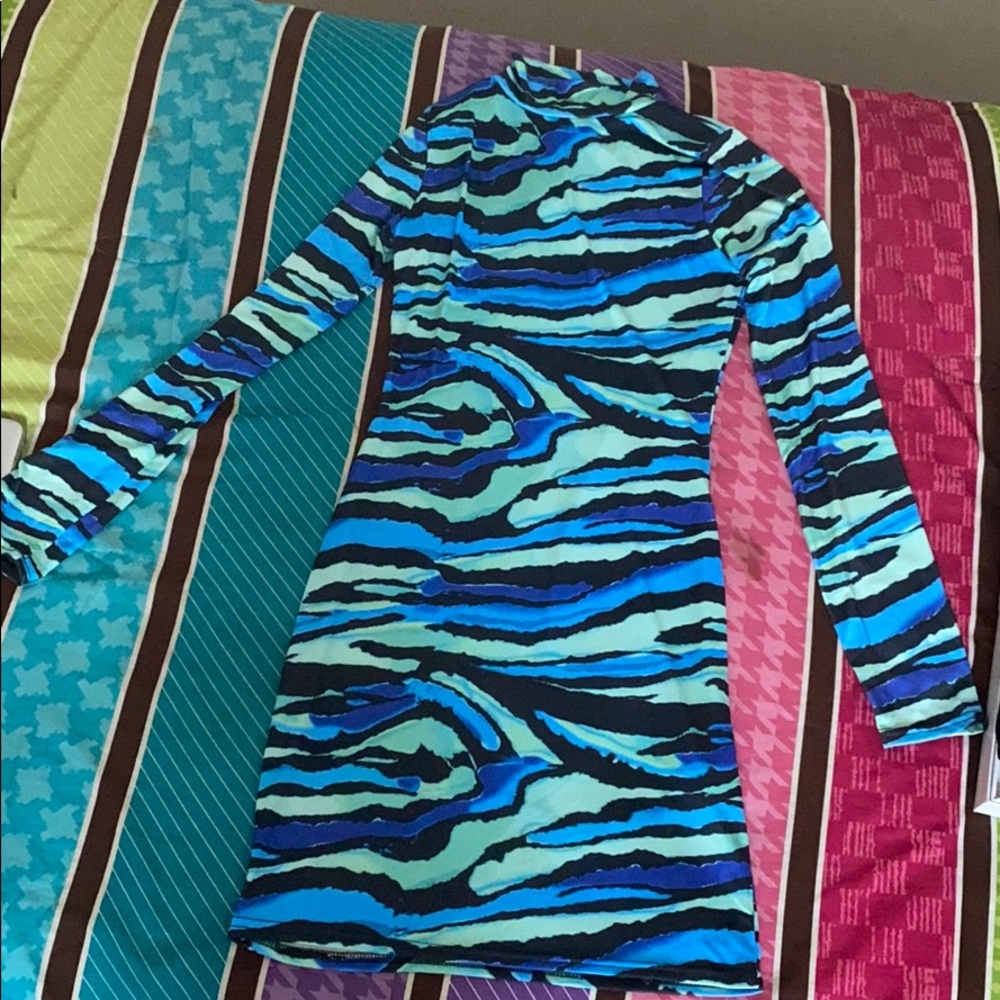 prettylittlething dress